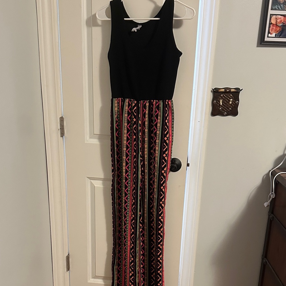 Discreet Black and Multicolor Patterned Jumpsuit